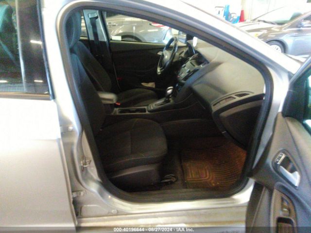1FADP3F2XFL302965 Ford FOCUS SE