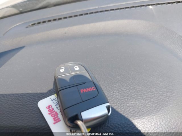 1C4RJEAG0FC235986 Jeep Grand Cherokee Laredo