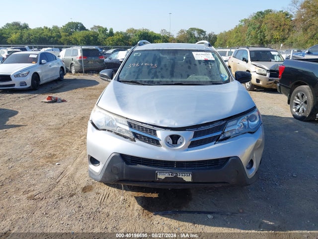 Toyota RAV4 LE 2014 JTMZFREV6EJ012069 Image 12