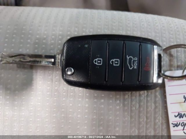 KNDMA5C16G6150329 KIA Sedona L