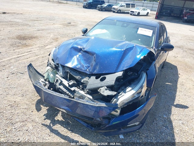 1N4BL4CV6LC242461 Nissan 2020