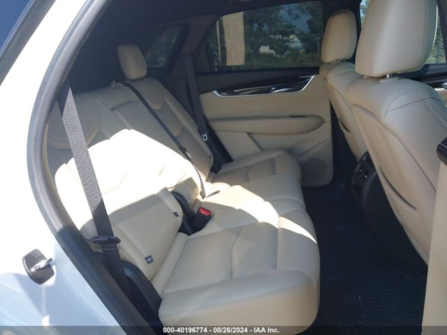 1GYKNBRS1JZ184012 Cadillac Xt5 Standard