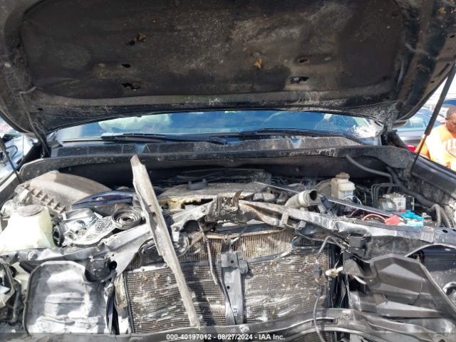 5TFDW5F10KX817718 Toyota Tundra Sr5 5.7l V8