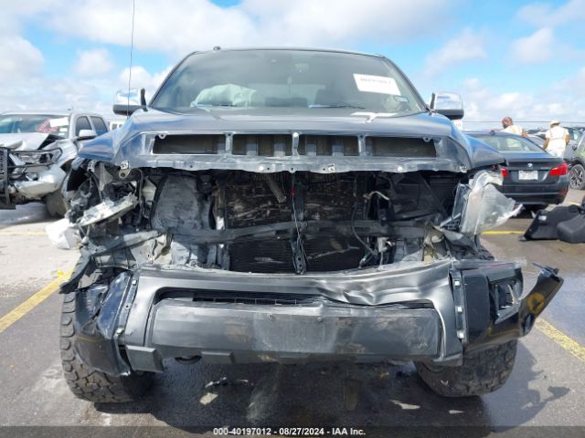 5TFDW5F10KX817718 Toyota Tundra Sr5 5.7l V8