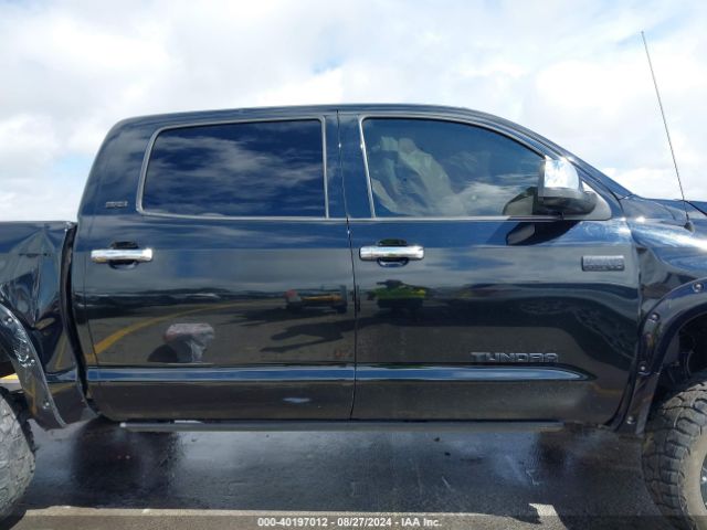5TFDW5F10KX817718 Toyota Tundra Sr5 5.7l V8