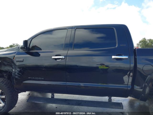 5TFDW5F10KX817718 Toyota Tundra Sr5 5.7l V8