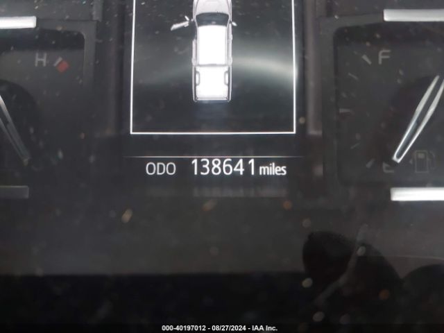 5TFDW5F10KX817718 Toyota Tundra Sr5 5.7l V8