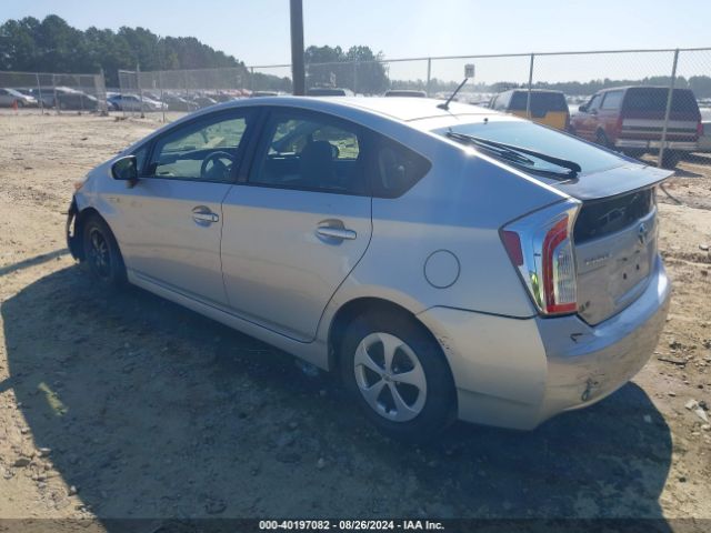 JTDKN3DU9F0454099 Toyota Prius Two