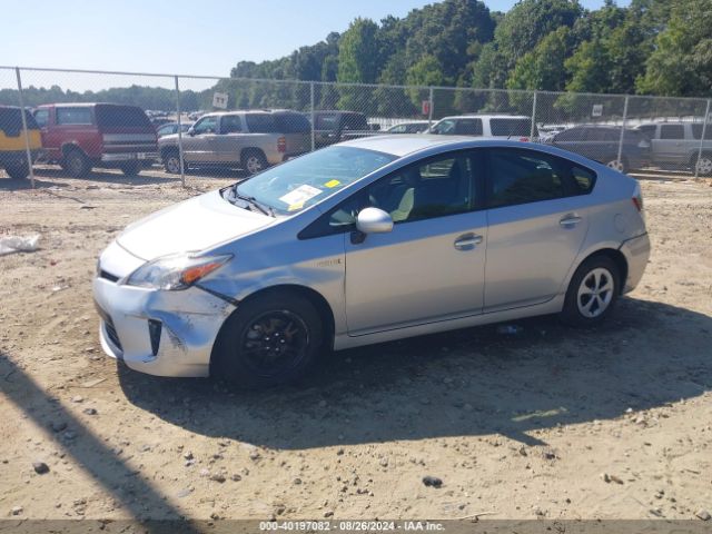 JTDKN3DU9F0454099 Toyota Prius Two