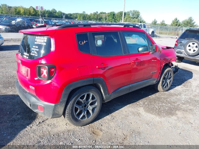 ZACCJBBT0FPB94058 Jeep Renegade Latitude