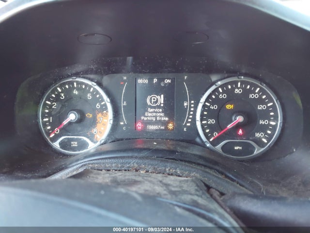 ZACCJBBT0FPB94058 Jeep Renegade Latitude