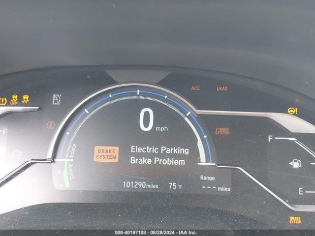 JHMZC5F34JC010137 Honda Clarity Plug-in Hybrid Touring