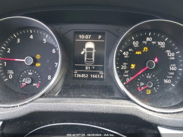 1VWAT7A34GC056946 Volkswagen Passat 1.8t S