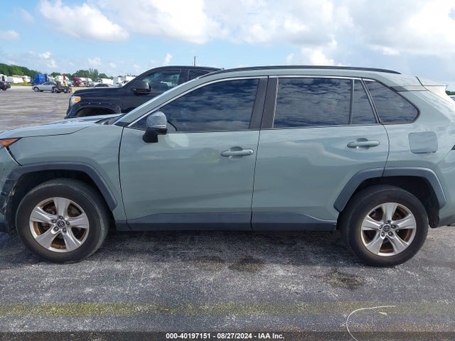 Toyota Rav4 Xle 2019 2T3W1RFV2KW006458 Image 14
