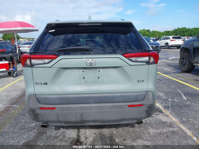 Toyota Rav4 Xle 2019 2T3W1RFV2KW006458 Image 16
