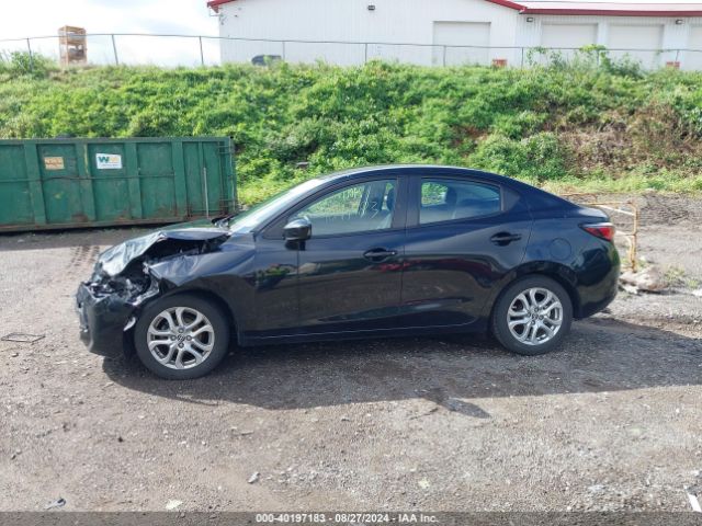3MYDLBZV4GY144493 Scion IA