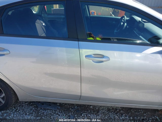 KIA Forte Lxs 2020 3KPF24AD9LE232170 Image 13