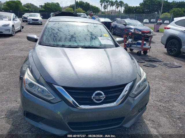 Nissan Altima 2.5 S 2018 1N4AL3AP6JC116219 Image 12
