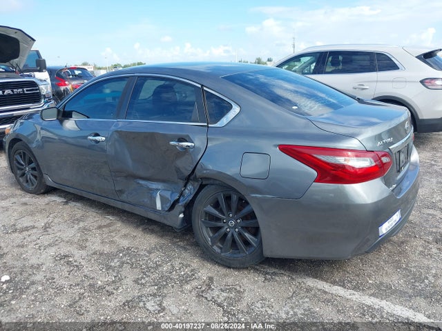 Nissan Altima 2.5 S 2018 1N4AL3AP6JC116219 Image 3