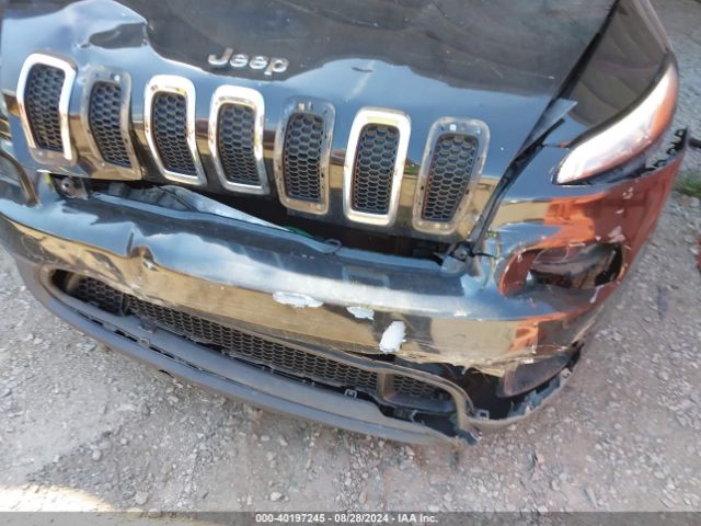 1C4PJLAB2GW272988 Jeep Cherokee Sport
