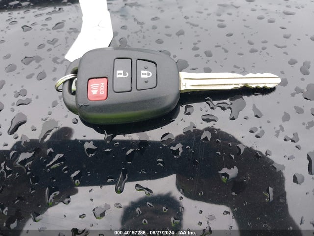 Toyota RAV4 LE 2015 2T3ZFREV4FW207395 Image 11