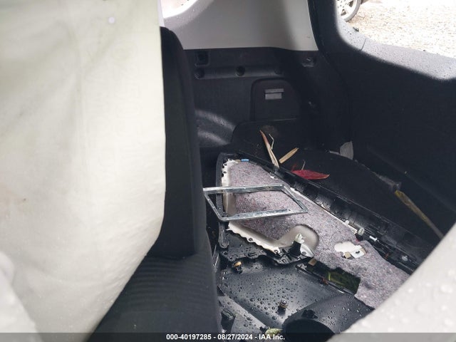 Toyota RAV4 LE 2015 2T3ZFREV4FW207395 Image 12