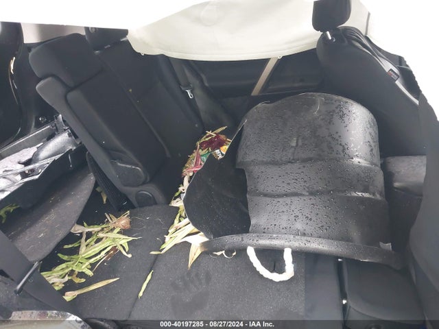 Toyota RAV4 LE 2015 2T3ZFREV4FW207395 Image 8