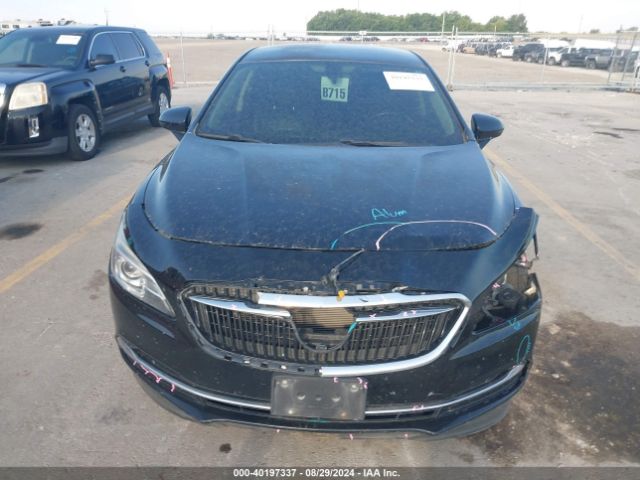 1G4ZP5SS2HU182718 Buick Lacrosse Essence