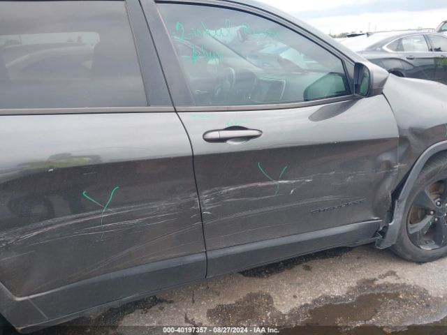 1C4PJLCB4FW723477 Jeep Cherokee Latitude Altitude