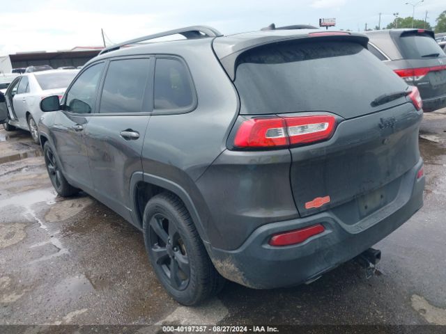 1C4PJLCB4FW723477 Jeep Cherokee Latitude Altitude