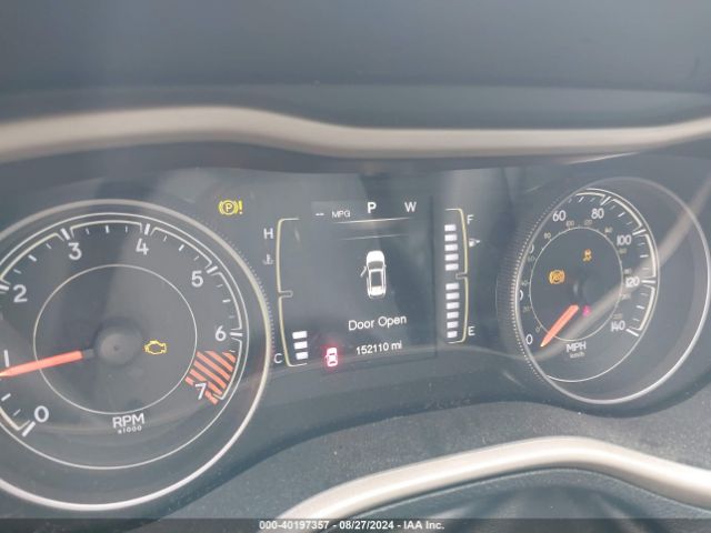 1C4PJLCB4FW723477 Jeep Cherokee Latitude Altitude