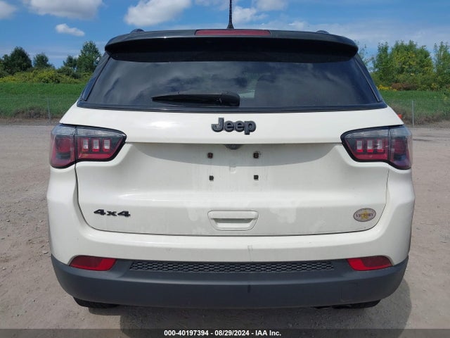 3C4NJDBB2KT682832 Jeep Compass Altitude 4x4