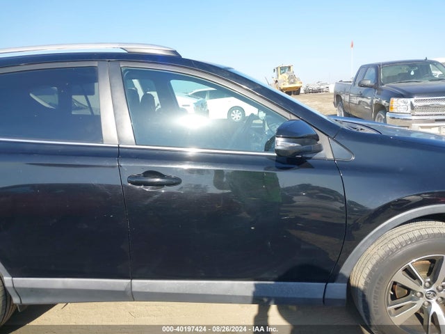 Toyota Rav4 Xle 2016 2T3WFREV6GW242220 Image 13