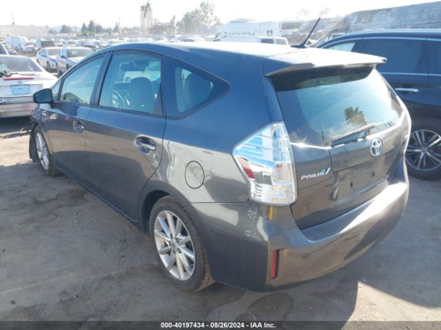 JTDZN3EU9E3356670 Toyota Prius V Five