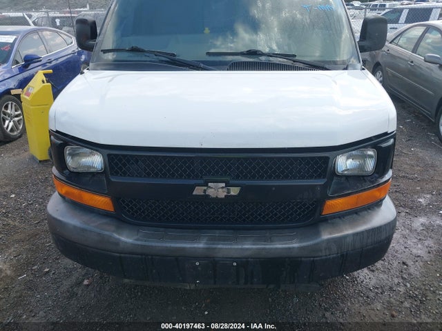 1GCWGFCFXF1205322 Chevrolet Express 2500 Work Van