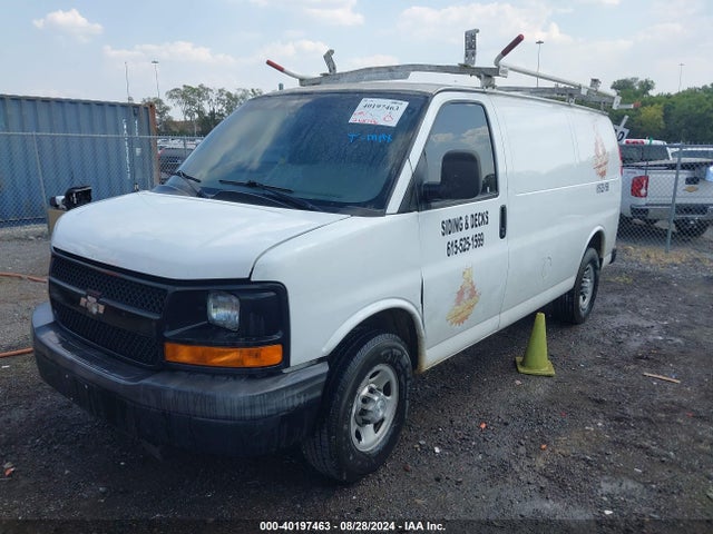 1GCWGFCFXF1205322 Chevrolet Express 2500 Work Van