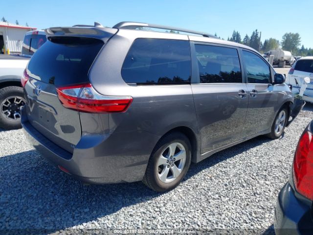 5TDKZ3DC6JS946140 Toyota Sienna Le 8 Passenger