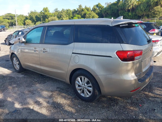 KIA SEDONA LX 2016 KNDMB5C10G6086866 Image 3
