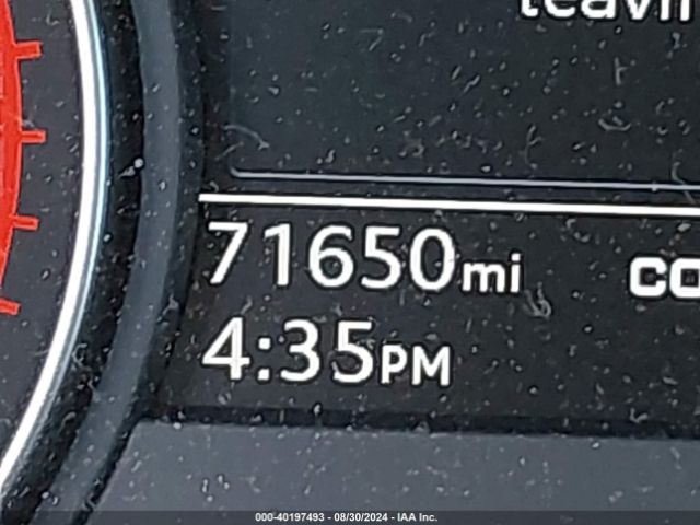 WA1ANAFY0J2013386 Audi Q5 2.0t Premium/2.0t Tech Premium