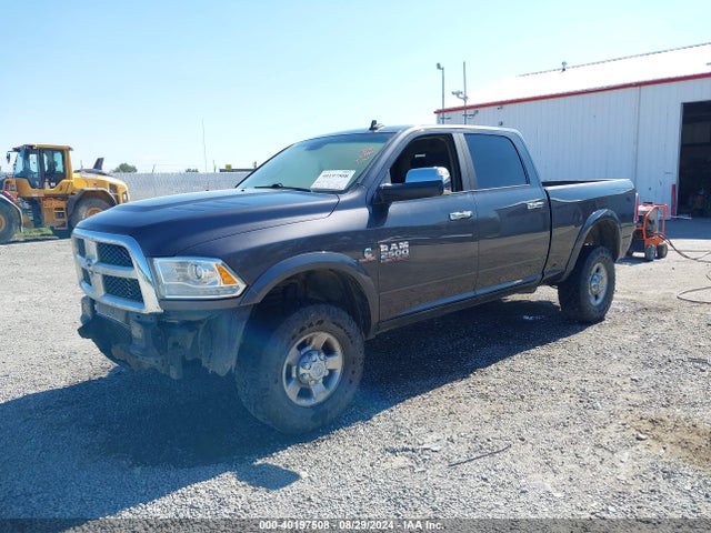 3C6UR5FL0JG184365 RAM 2500 Laramie  4x4 6'4 Box