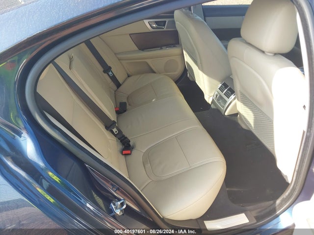 2013 JAGUAR XF SAJWJ0EF6D8S89348 Photo 7
