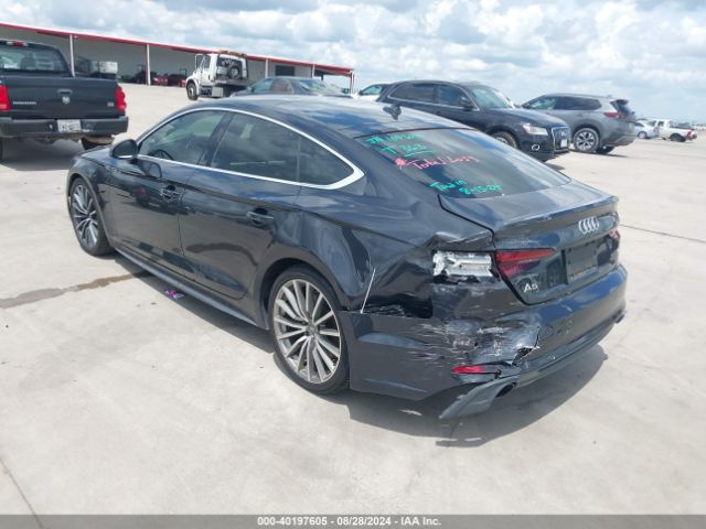 WAUENCF58KA077947 Audi A5 45 Premium