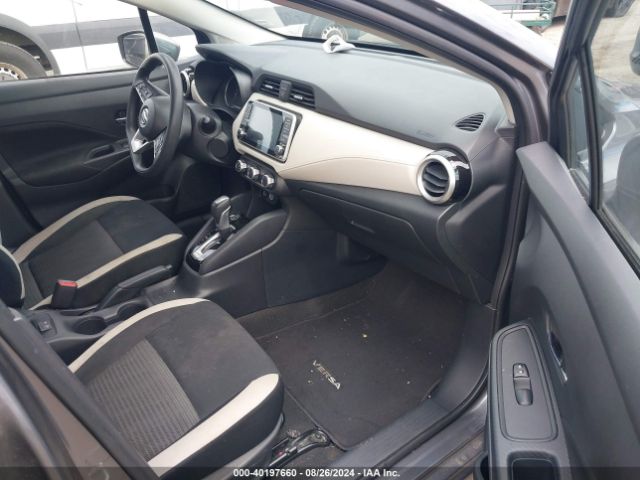 3N1CN8EV5ML876656 Nissan Versa Sv Xtronic Cvt