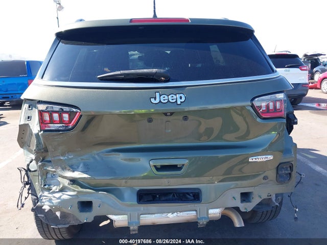 3C4NJCBB4MT502196 Jeep Compass Latitude Fwd