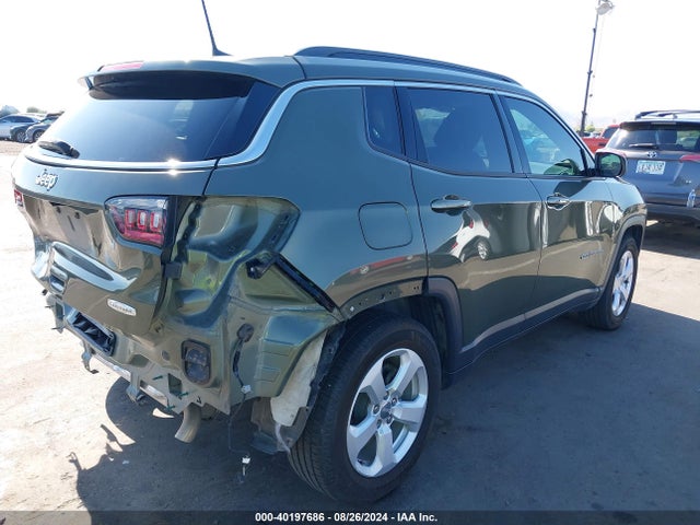 3C4NJCBB4MT502196 Jeep Compass Latitude Fwd