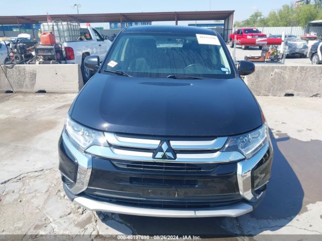 JA4AD2A31HZ017744 Mitsubishi Outlander Es