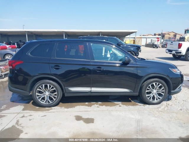 JA4AD2A31HZ017744 Mitsubishi Outlander Es