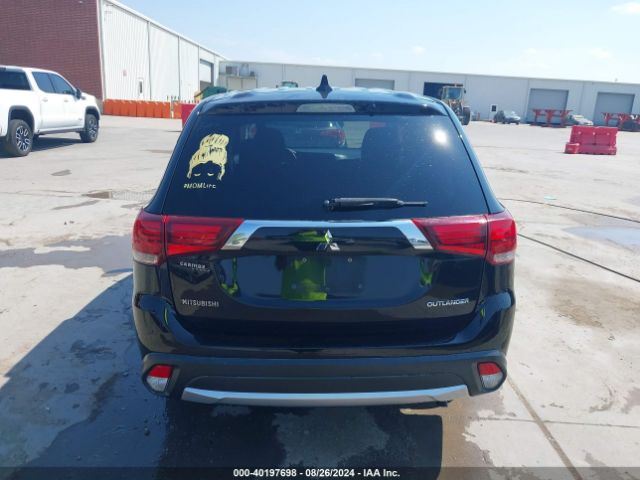 JA4AD2A31HZ017744 Mitsubishi Outlander Es