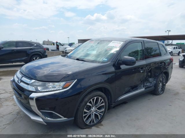 JA4AD2A31HZ017744 Mitsubishi Outlander Es