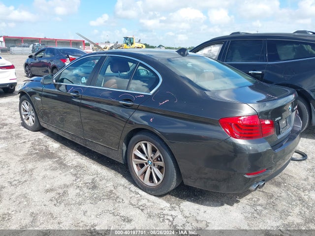 WBA5A7C51GG147896 BMW 528i Xdrive